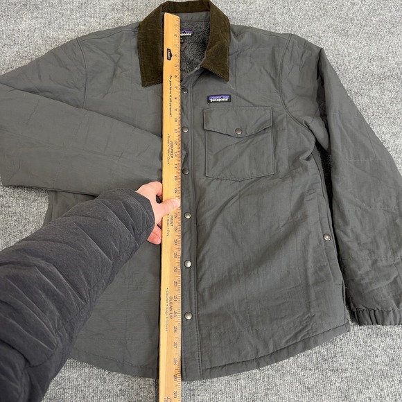 Patagonia Shirt Jacket Mens Medium Gray Fleece Lined Isthmus Quilted Shacket - Picture 4 of 10